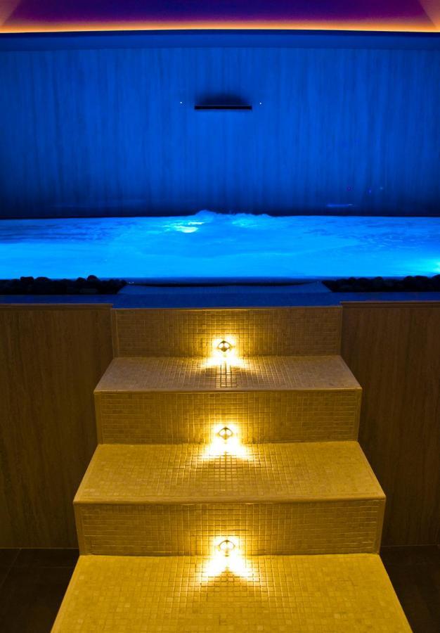 Ambruosi Village Resort & Spa มาสซิญาโน ภายนอก รูปภาพ